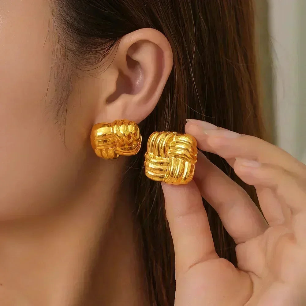 Vintage Geometry Irregular Eardrop Personality Asymmetry Dripping Oil Earrings for Women Fashion Daily Commuting Jewelry Gifts