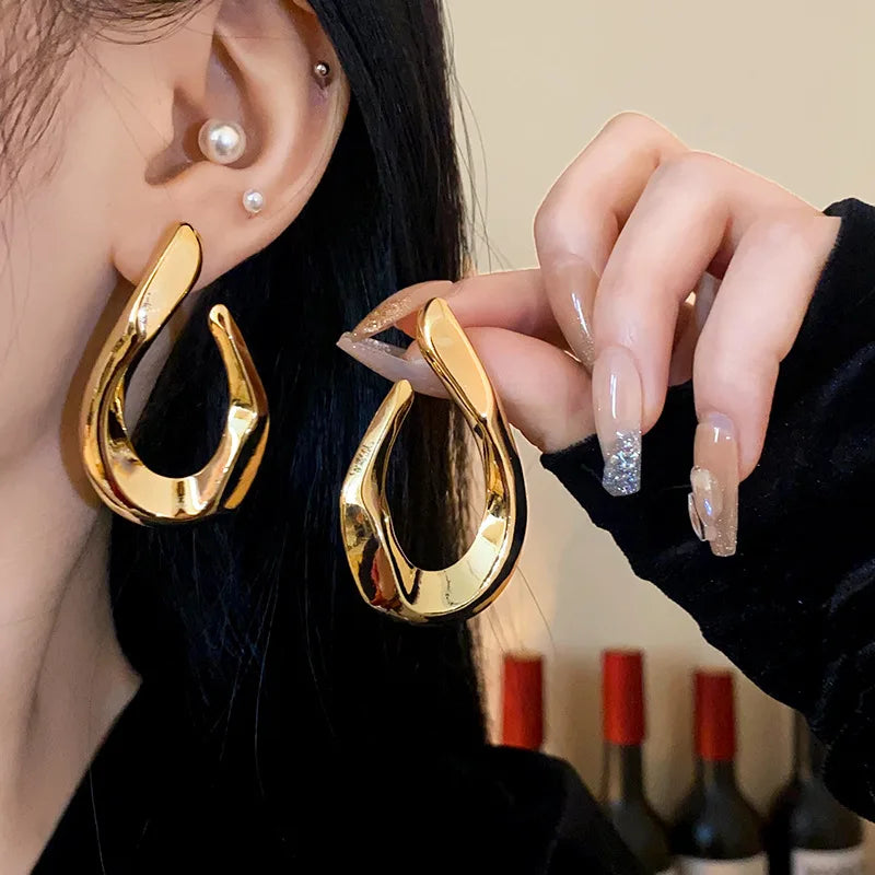 Vintage Geometry Irregular Eardrop Personality Asymmetry Dripping Oil Earrings for Women Fashion Daily Commuting Jewelry Gifts